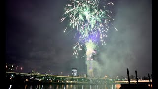 悪疫退散!!　希望の花火で闇照らす