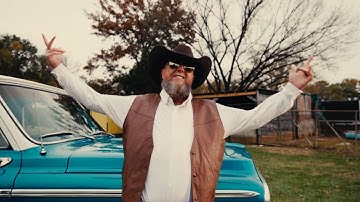 Colt Ford - The Tracks (Official Music Video)