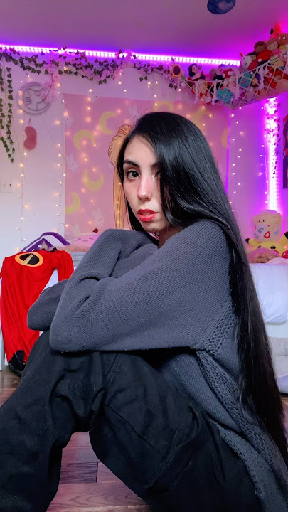 Violet Parr or The Ring girl Samara? #theincredibles #violetparr #cosplay #longhair #tiktok #fyp
