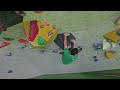 Bouldering praca kolanem