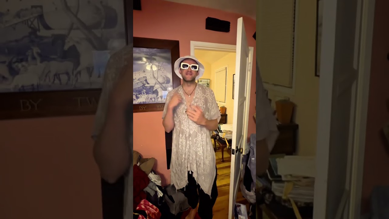 Comment "HAUNTED" for this spookyfestival screamer! 