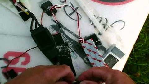 swift maxi maiden 6 cell rc flying wing