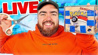 Opening a VINTAGE FOSSIL 1st Edition Pokémon Box LIVE