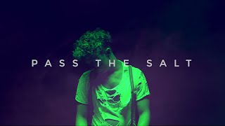 Night Spins - Pass The Salt Resimi