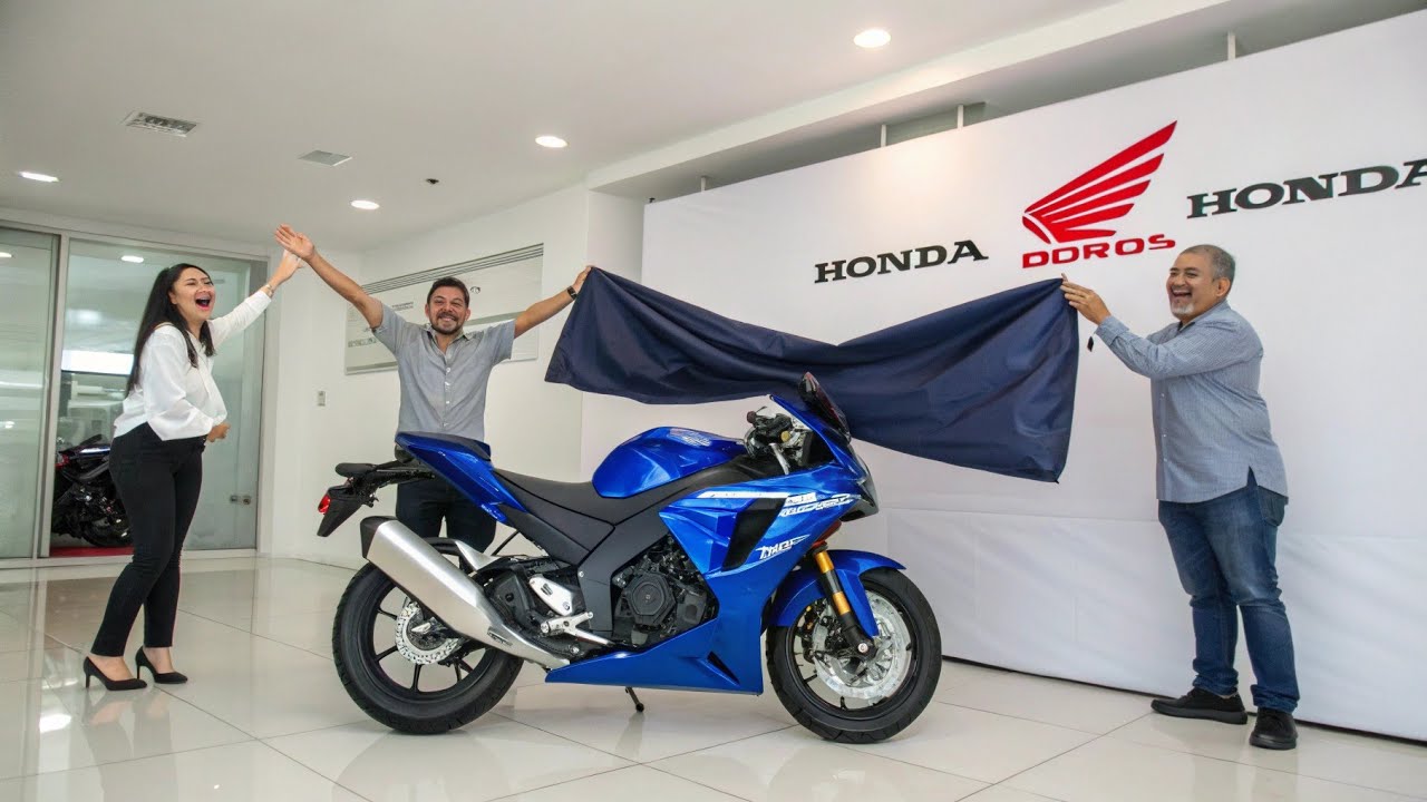 Honda CBR300R 2026 года наконец-то вышла!!! Мини-зверь возвращается с ДНК супербайка! Новый дизай...