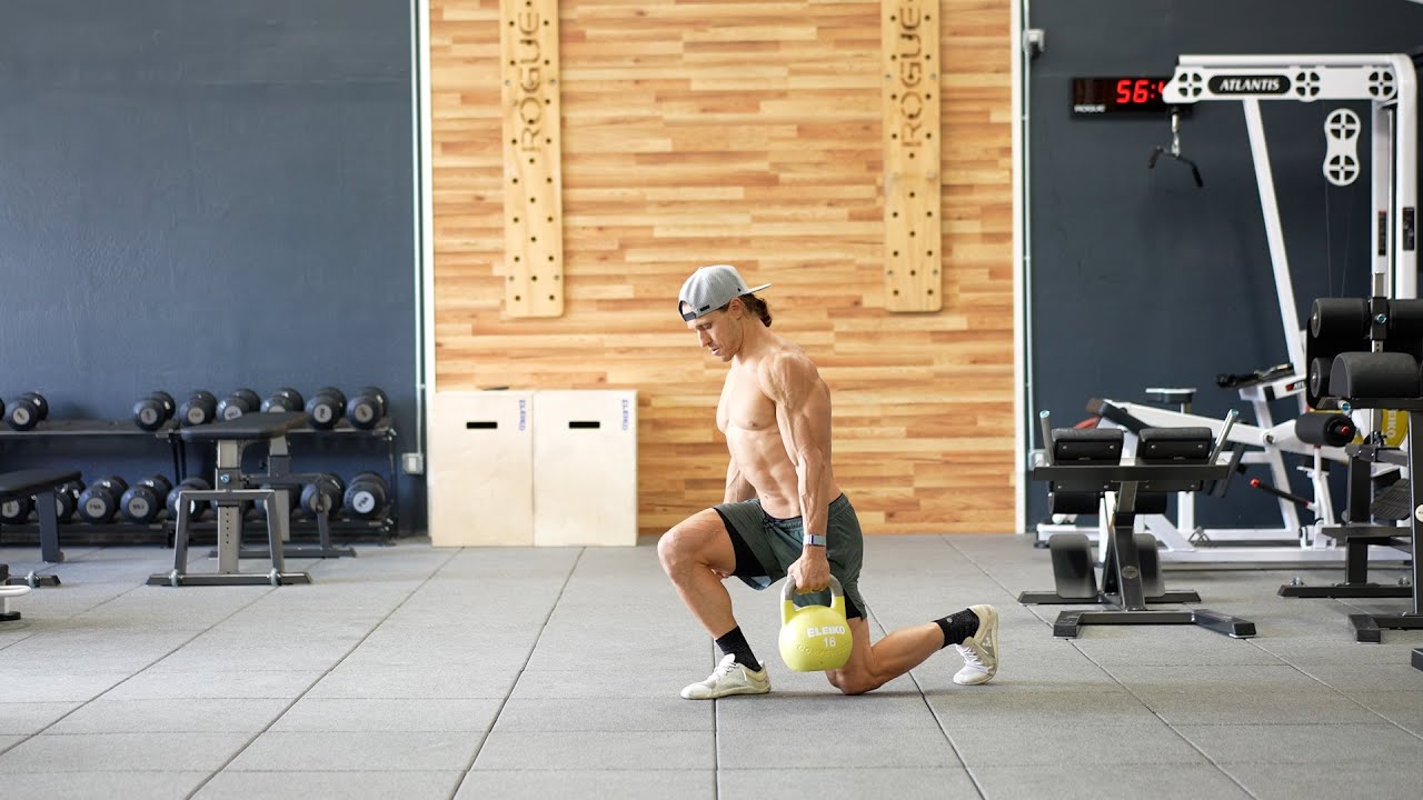 Single Arm KB Suitcase Reverse Lunge - YouTube