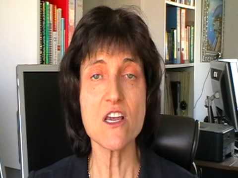 Aquarius Forecast for April 2009 with Barbara Gold...