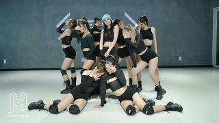 Hiền Hồ - Khóc Ở Trong Club | Dance Version