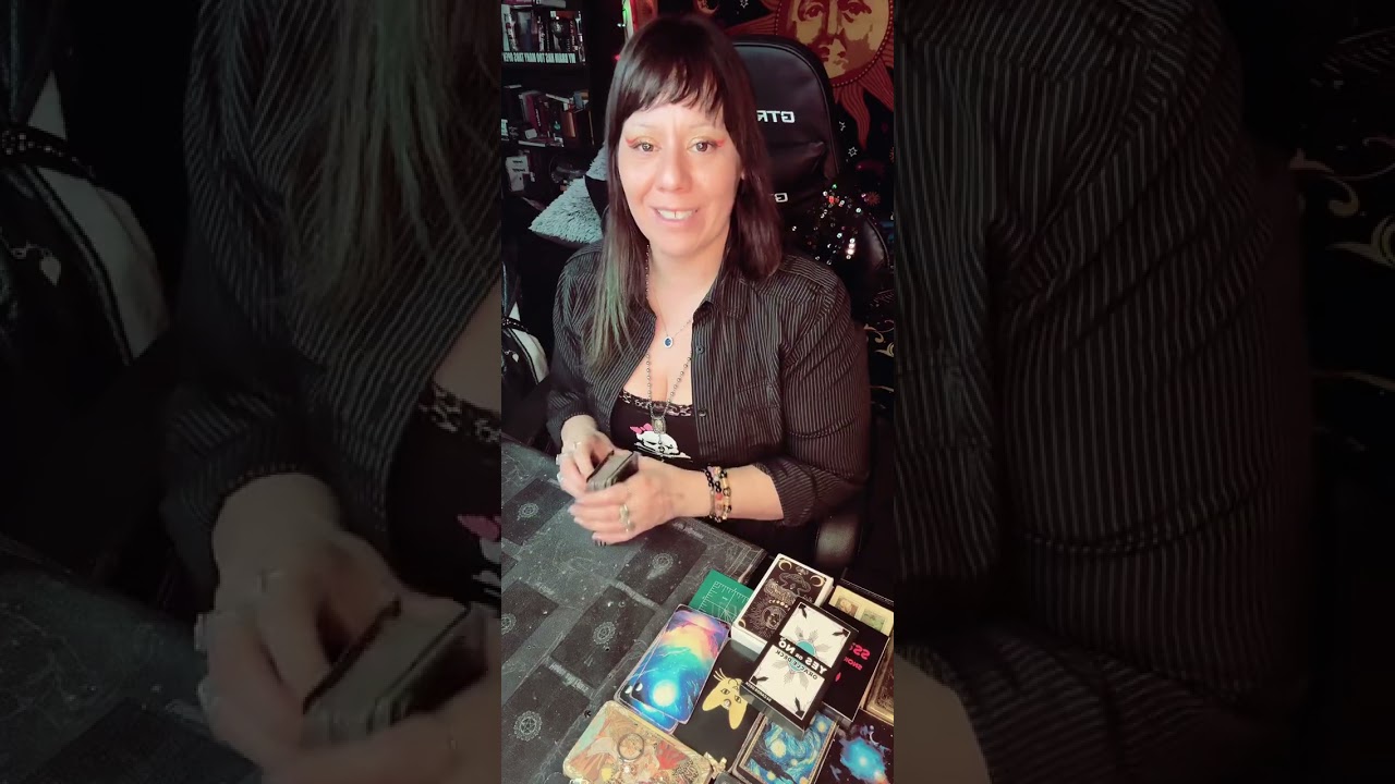 A quick reading for the collective at the end of the day you win as always have a blessed Sunday ￼