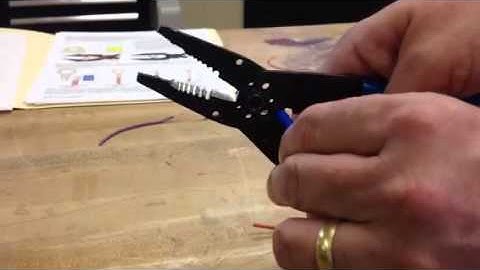 Robotics wire connectors lesson 1