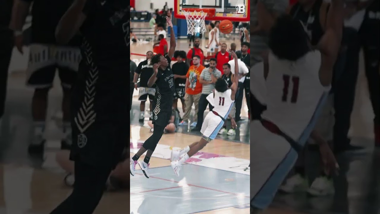 Freshman Jason Crowe Jr.  handing out buckets in 17U 🔥 