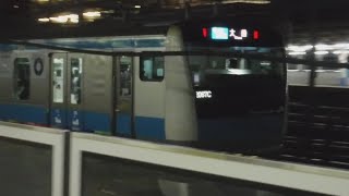 上野東京ライン普通小田原行きE231系1651E+E231系と京浜東北・根岸線「 Schroders鉄道開業150周年ラッピング電車」各駅停車大船行きE233系2067C147宮サイが走行！【横浜駅】