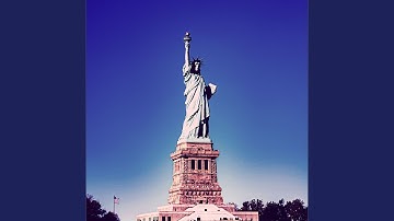 Easy Backdrops for First Dates