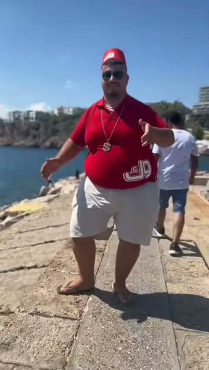 Fat Man Belly dance | skibidi bop yes yes yes | TikTok Snap