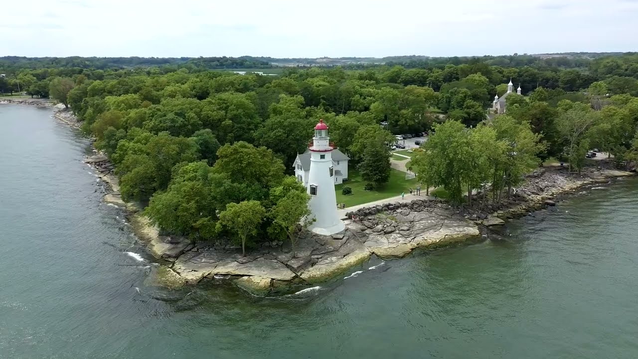 🚁 A Peaceful Look at Marblehead Lighthouse | Lake Erie’s Shoreline 🌅