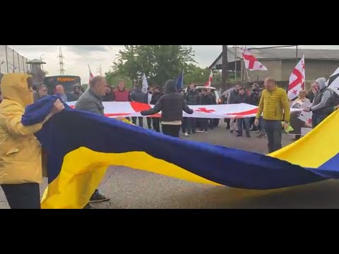 მიხეილ სააკაშვილის მხარდამჭერი აქცია რუსთავის ციხესთან