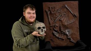 Early Man and the Birth of Lithic Technology