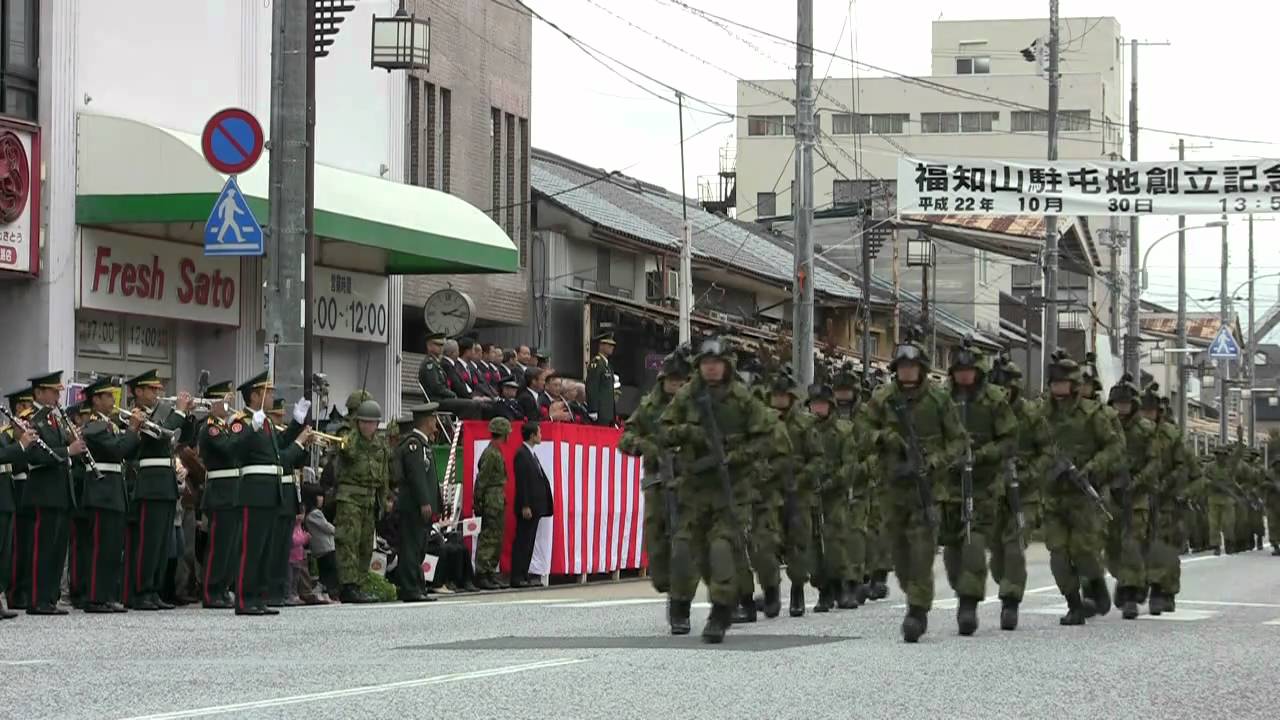 G101030B 福知山駐屯地創立記念行事 市中行進