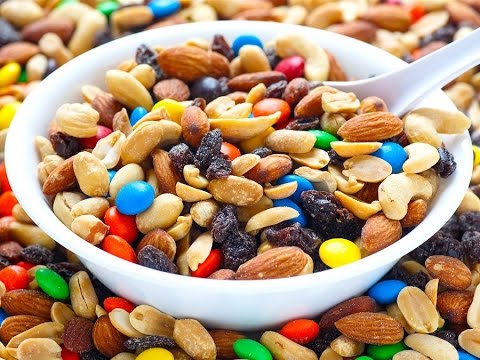 3-cheap-and-easy-diy-trail-mix-recipes