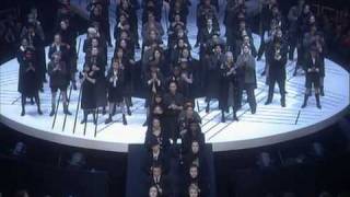 05-Antonio Banderas-Oh What a Circus chords