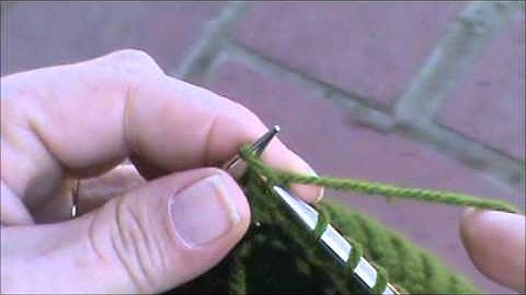 2 Color/Intarsia in Garter Stitch