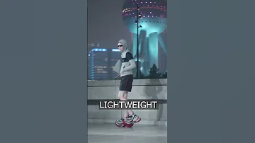Balenciaga Has Released New Sneakers With A 16 Centimeter SOLE 
