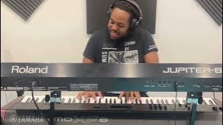 Download lagu Ariana Grande - The Boy Is Mine Live Arrangement