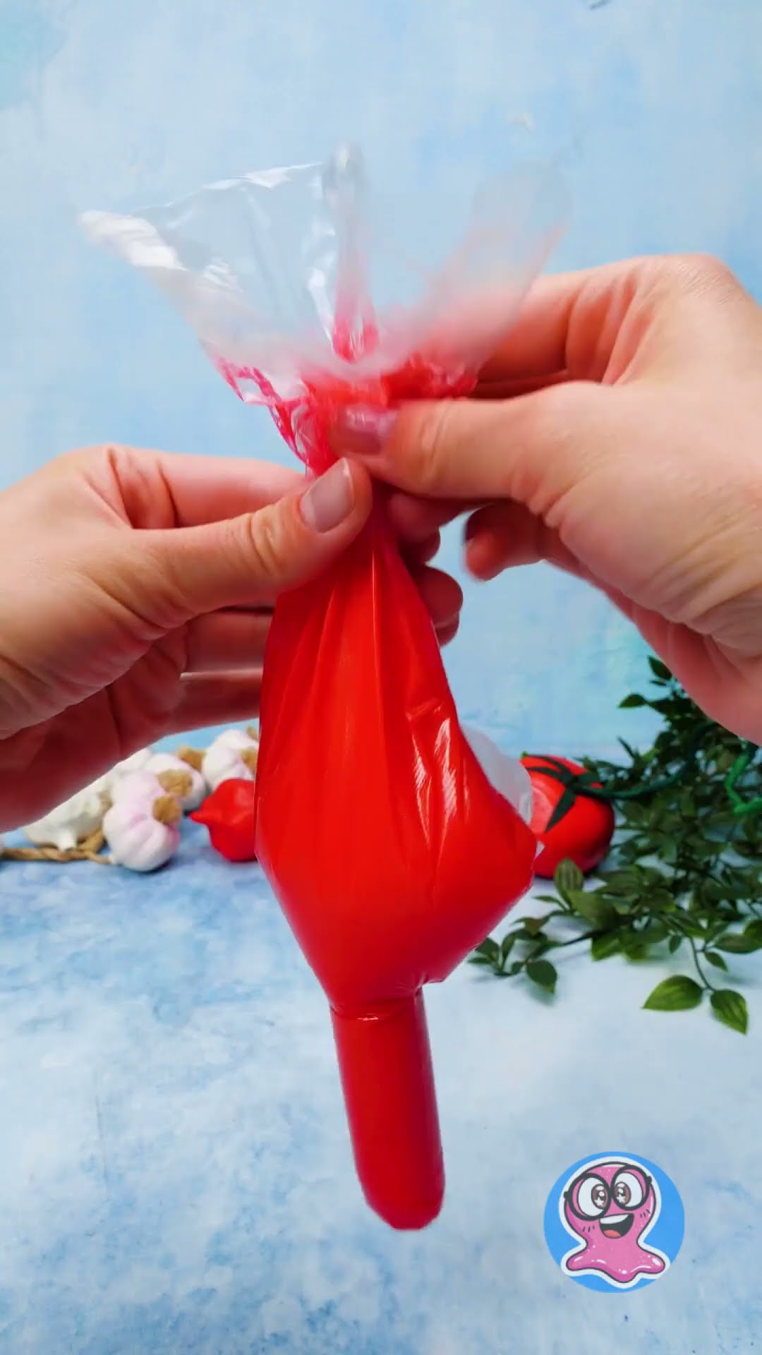 Squishy casero con salsa de tomate infinita ?#manualidades #blando