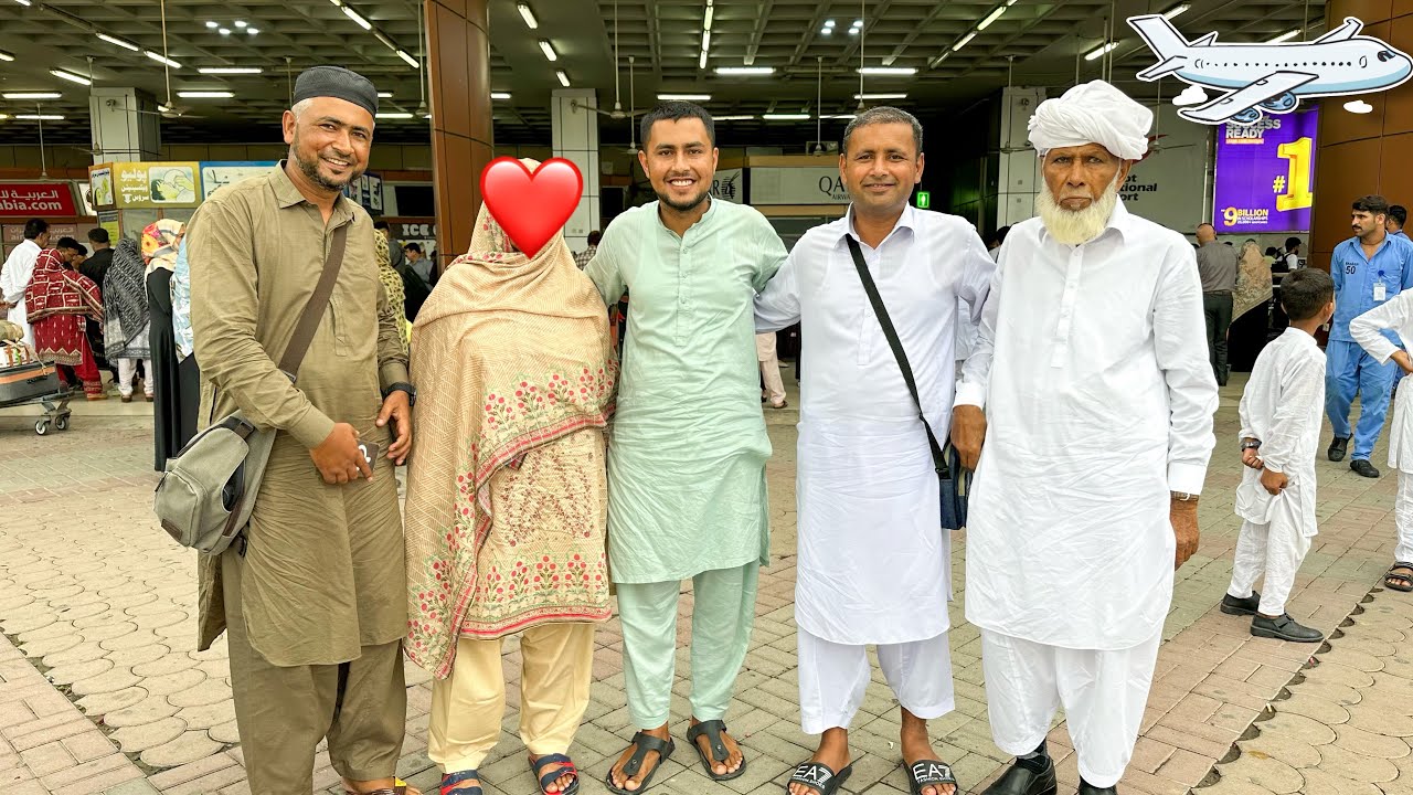 Family Chali Gai ✈️