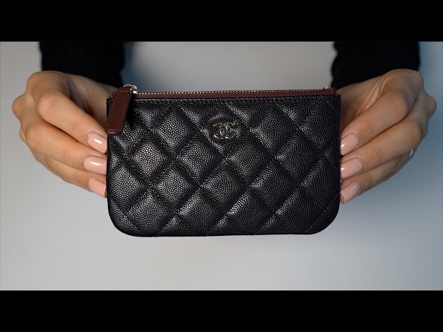 UNBOXING CHANEL CLASSIC MINI POUCH - BLACK GRAINED CALFSKIN AND GOLD  HARDWARE 