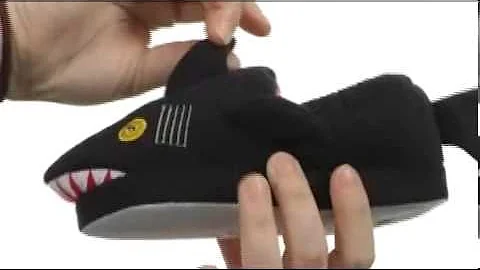 Stride Rite - Lighted Shark Slipper (Toddler/Youth) SKU:#8202119