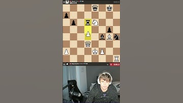 Clever Magnus Swindling his opponent under time pressure#chess #shorts #magnus #carlsen