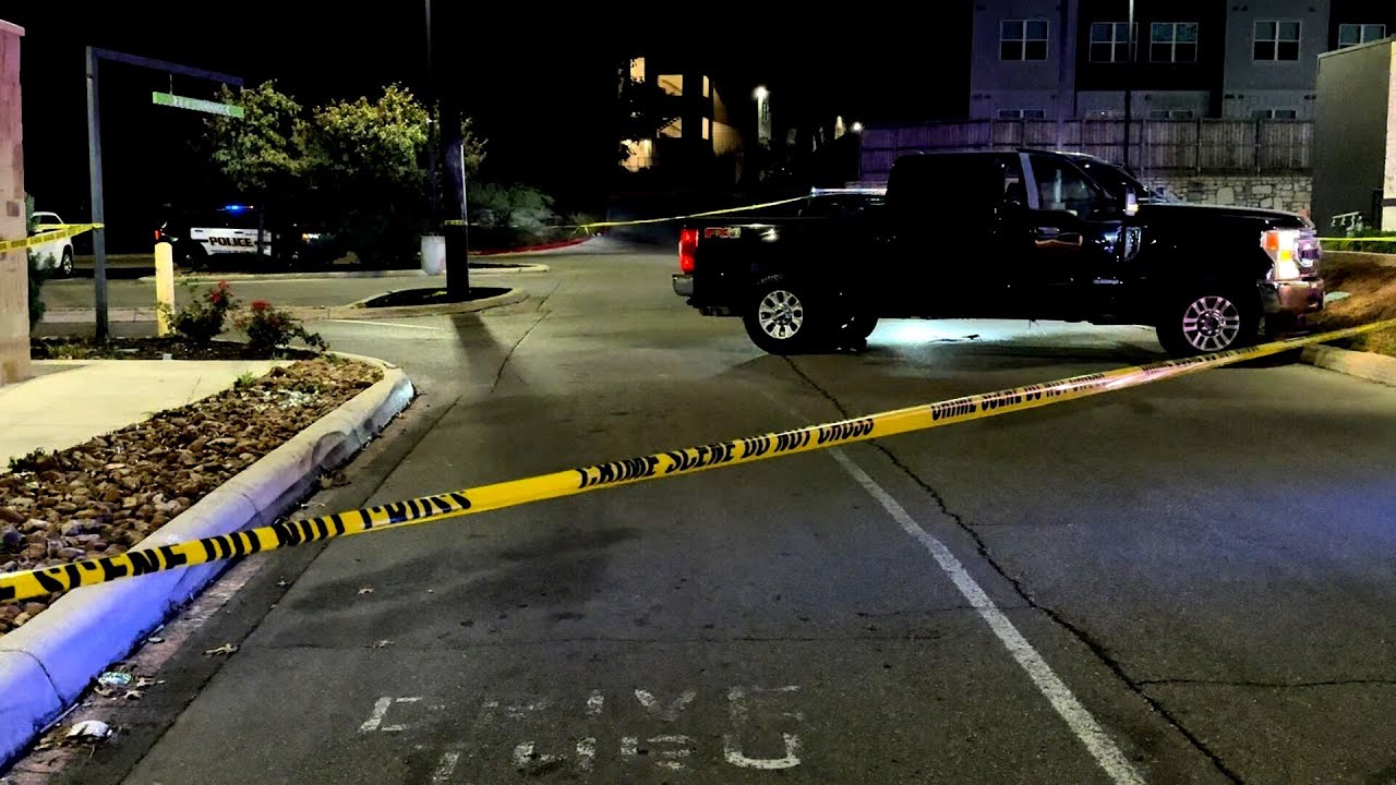 Man killed after shooting outside West Side bar, SAPD says - YouTube