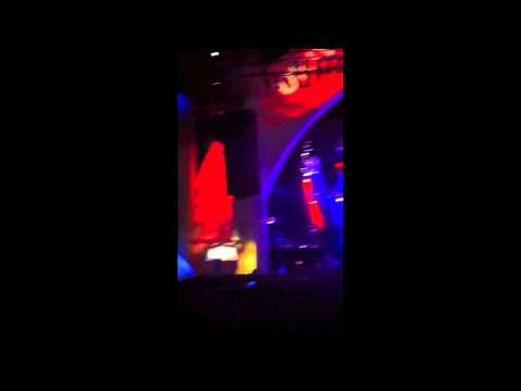 Anna Begins- Live