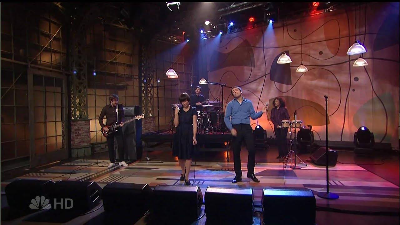 Peter Bjorn and John - young folks (live) Peter Bjorn and John - young folks (live)