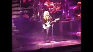 Shakira  welcome + Fool live Mongoose TOTM  Frankfurt Germany