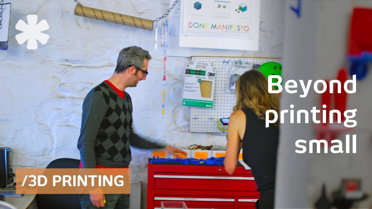 social-responsibility MakerBot and the rise of libertarian tech