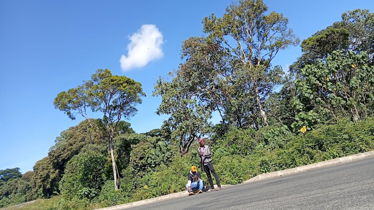 I left church not God (@oscar_fx)