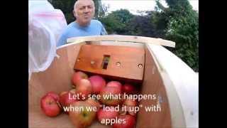 Cider Making 2013 using New Apple Scratter (Apple Grinder)