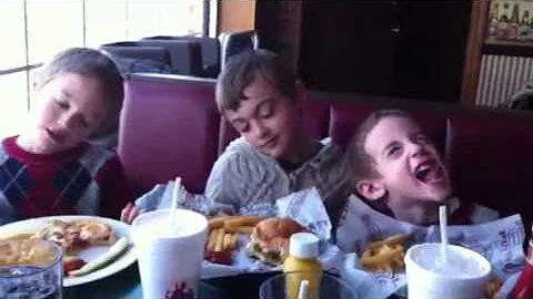 3 Dancing Boys
