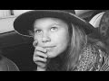 Weslie Renae | True Colors
