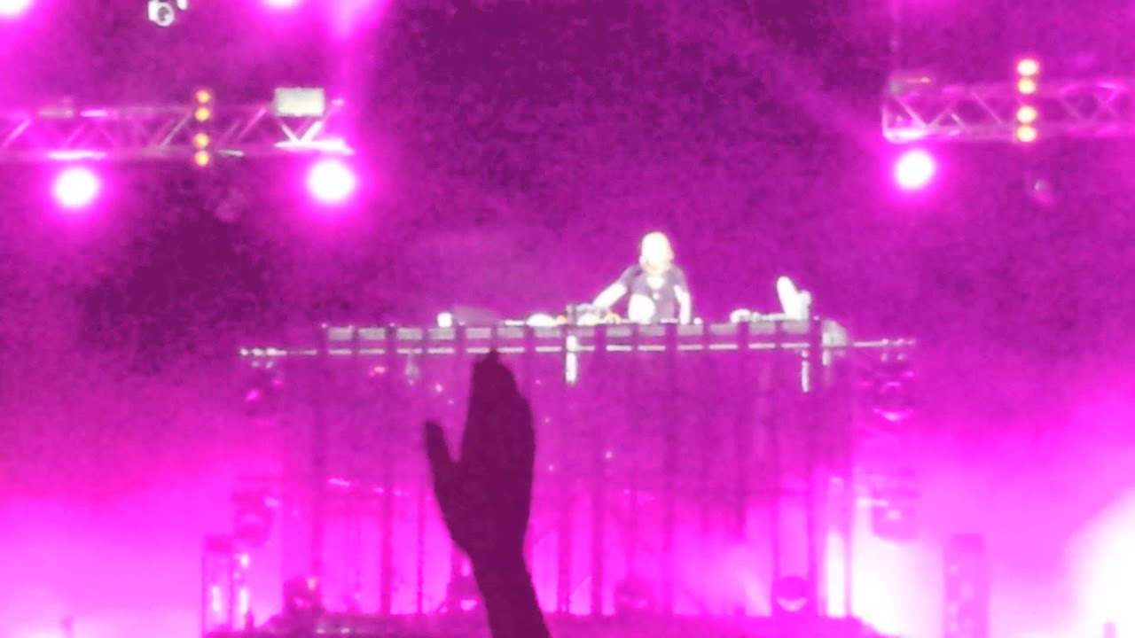Avicii Wake Me Up Remix David Guetta