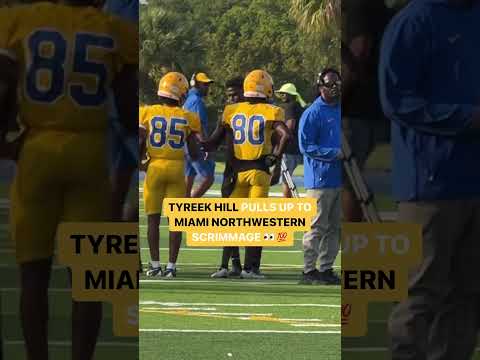 Gotta put on a show with Tyreek Hill watching 👀 (via @305sportss/IG) #shorts