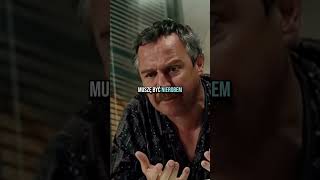 Lubicie wcześnie wstawać? 😂😴 #dzieńświra #śmieszne #humor #funny #film #rano #comedy #viral