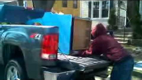 Richie Knucklez delivers a "The Kong Off " Special edition Donkey Kong Machine