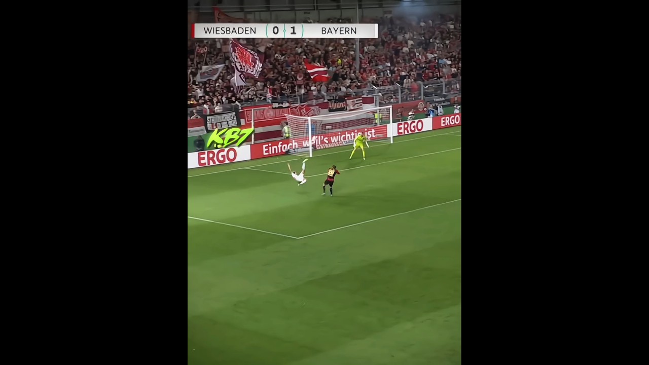 Luis Diaz's bicycle kick 🔥