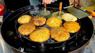 The ultimate in crispiness! Korean deep fried sweet pancake - Korean street food