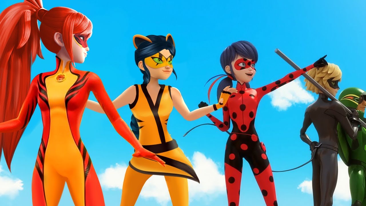 Ladybug - Colorindo Especial - Vol. 3 Seus Personagens Favoritos Esperam  Você Com Muitos Desenhos Para Pintar! - SBS