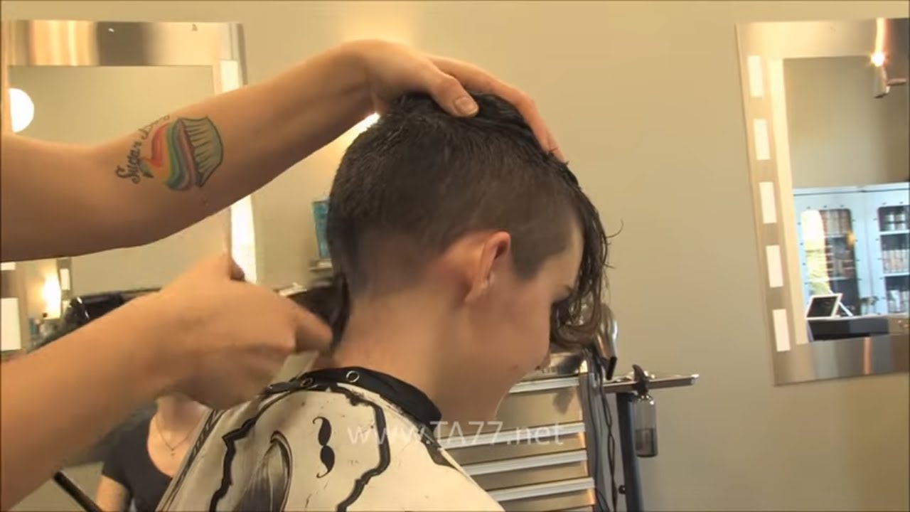 Tuesday - Pt 2: She Chops Off Her Long Hair With Clippers (TA77.net