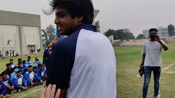 Neeraj Chopra teaches Javelin Throw to school children | Meet The Champions